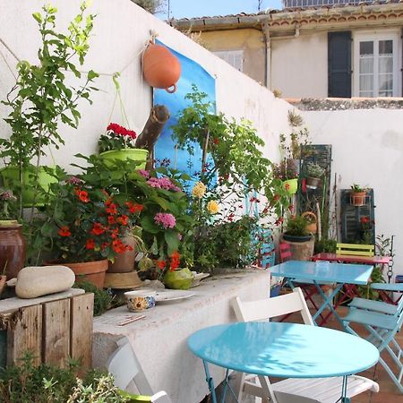 Hostel Au Petit Chez Soi Cassis Exteriér fotografie