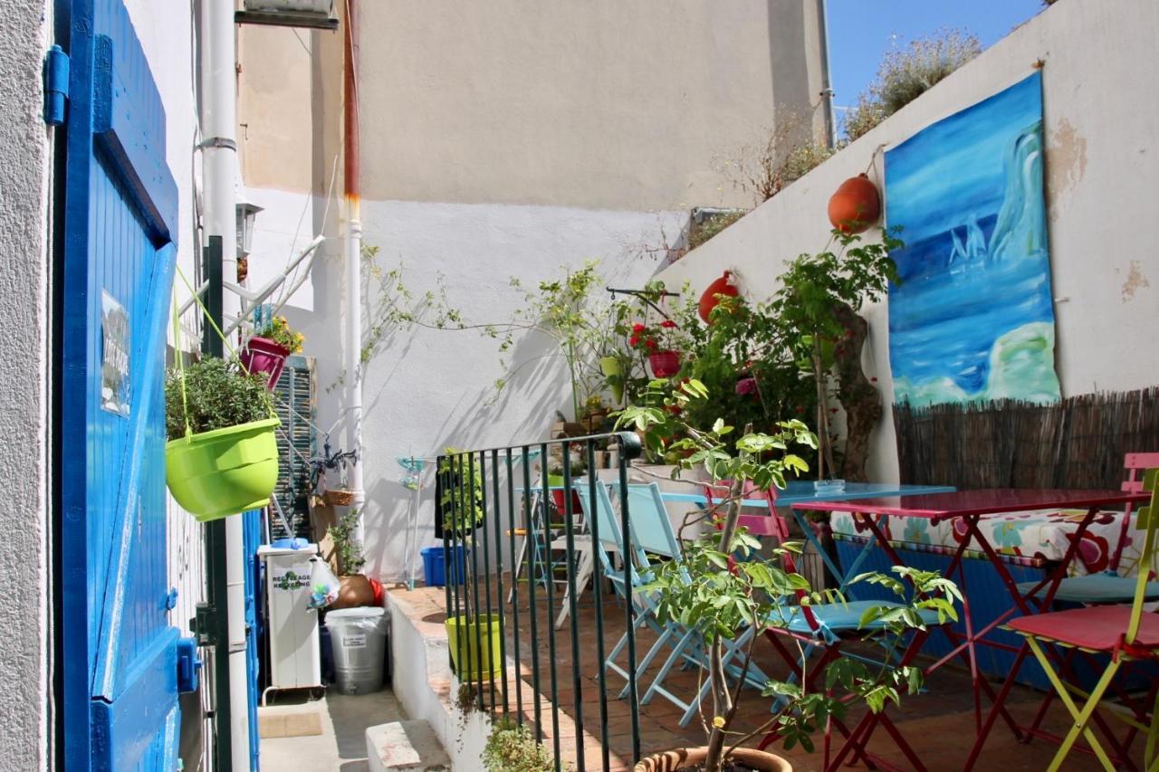 Hostel Au Petit Chez Soi Cassis Exteriér fotografie
