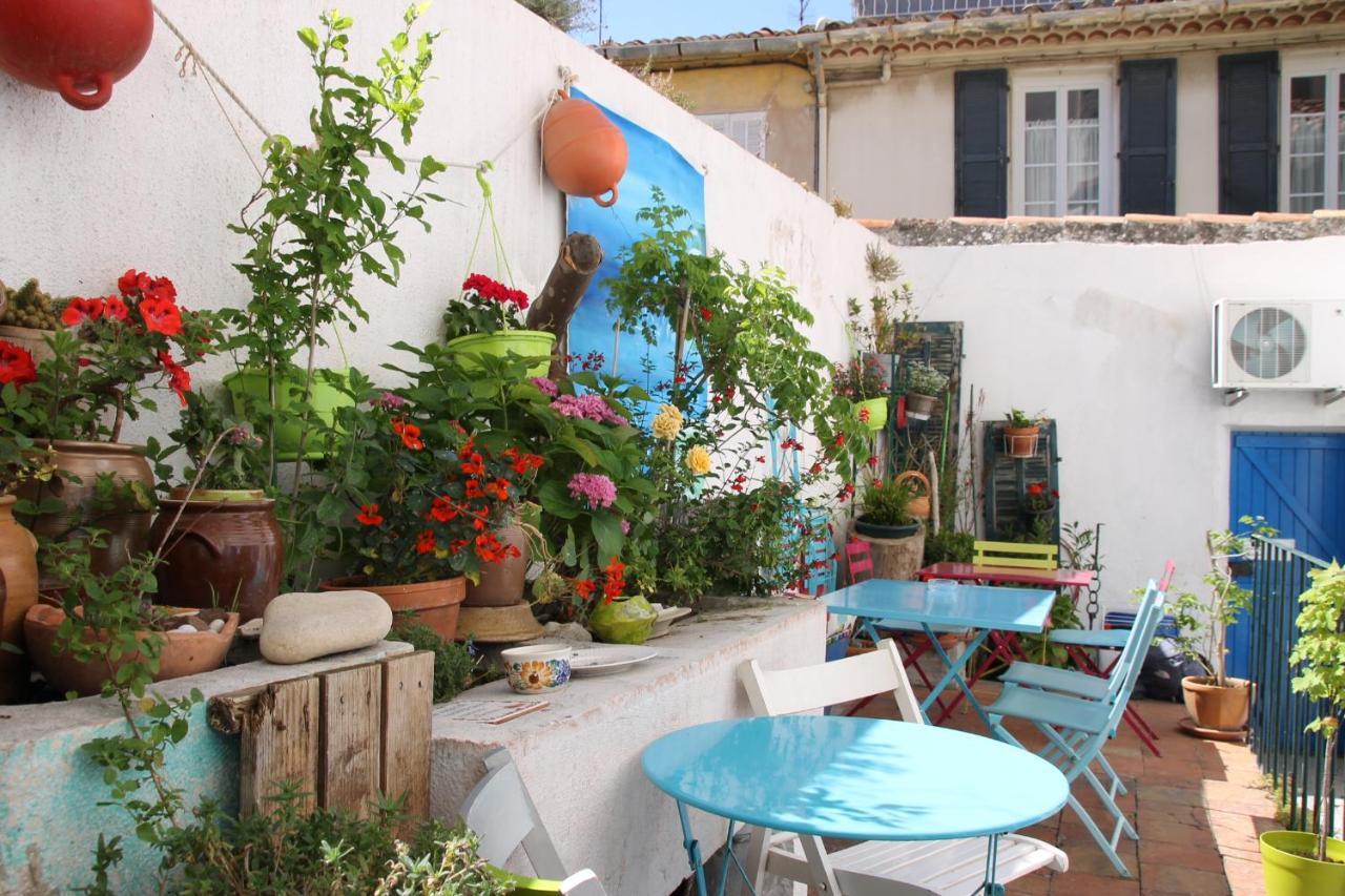 Hostel Au Petit Chez Soi Cassis Exteriér fotografie