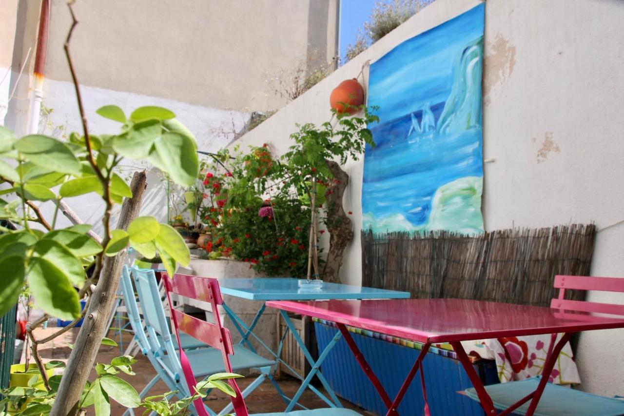 Hostel Au Petit Chez Soi Cassis Exteriér fotografie